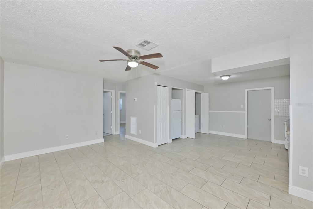 15616 AVALON AVENUE UNIT 2, CLEARWATER, FL — photo 4 of 30