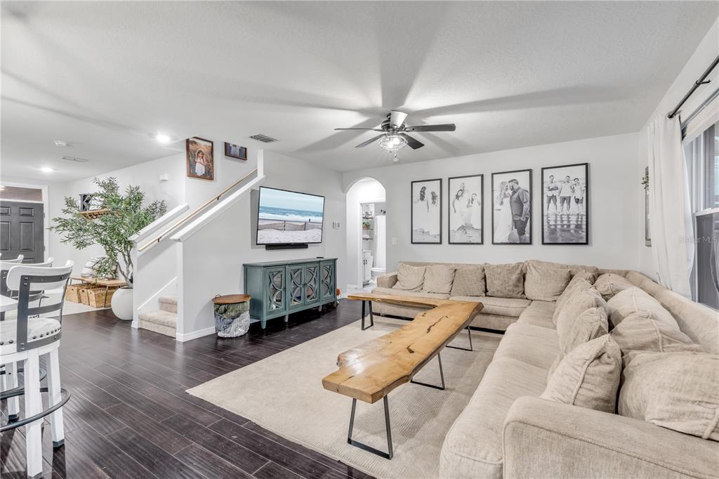 143 OLD MILL POND RD, EDGEWATER, FL — photo 4 of 30