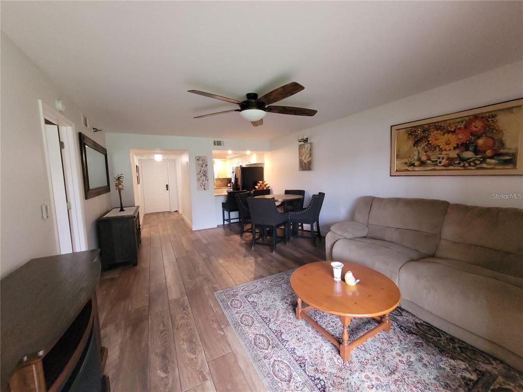 104 CAPRI ISLES BOULEVARD UNIT 103, VENICE, FL — photo 3 of 20