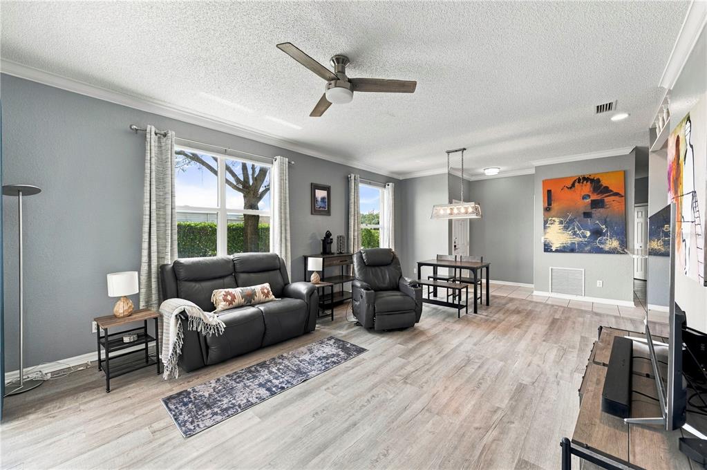 1050 STARKEY ROAD UNIT 709, LARGO, FL — photo 2 of 30
