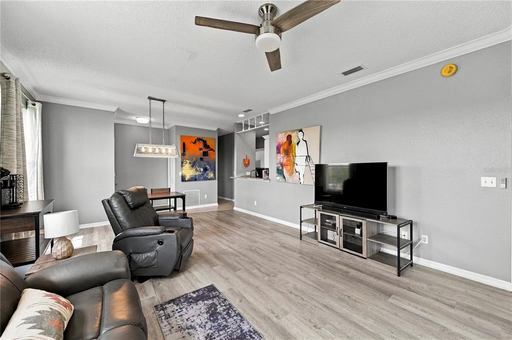 1050 STARKEY ROAD UNIT 709, LARGO, FL — photo 4 of 30
