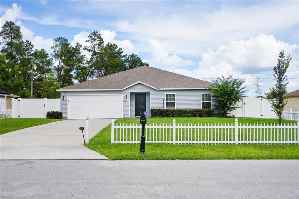 15031 SW 28TH TERRACE ROAD, OCALA, FL — photo 2 of 30