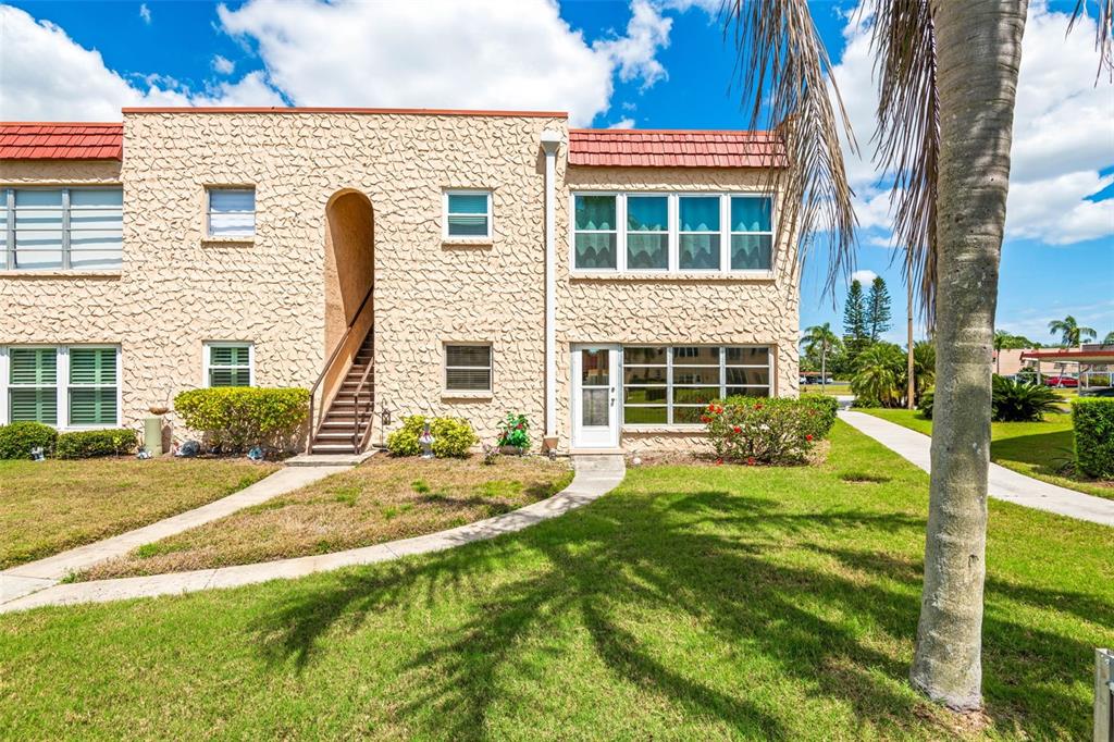 101 DOGWOOD CIRCLE