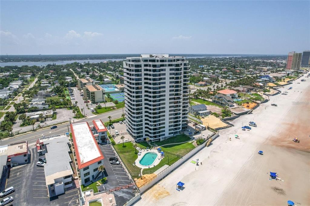 1420 N ATLANTIC AVENUE UNIT 1102, DAYTONA BEACH, FL — photo 2 of 27