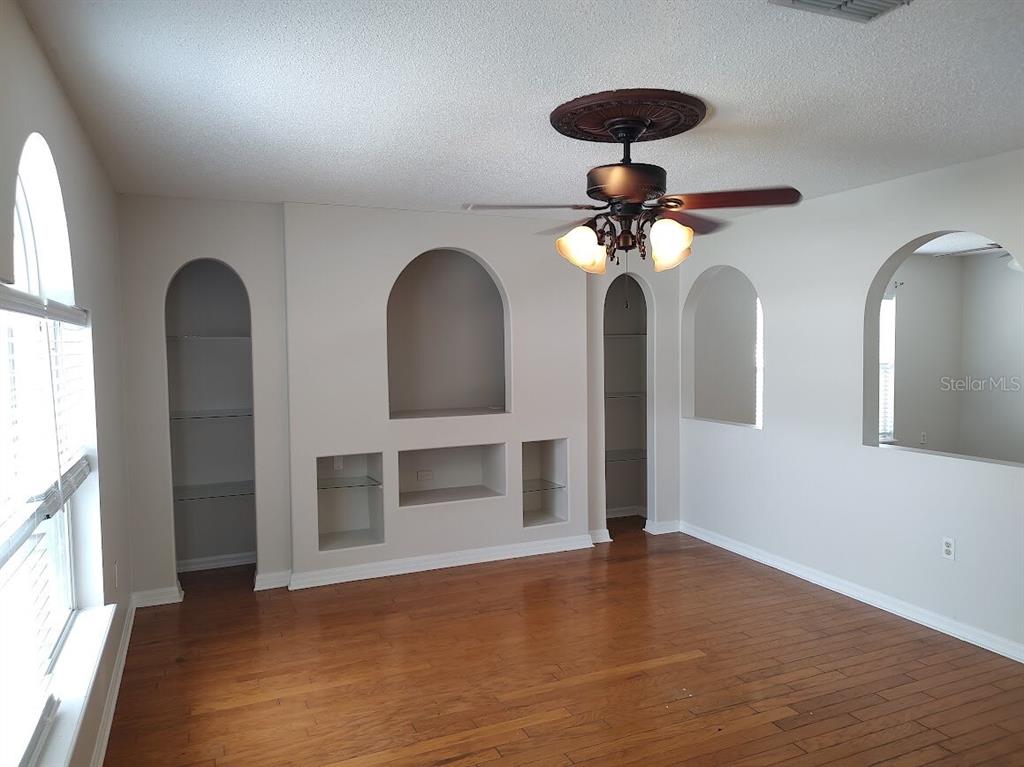 680 BASINGSTOKE COURT, KISSIMMEE, FL — photo 3 of 25