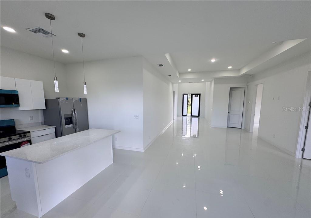4116 NW 20TH TERRACE, CAPE CORAL, FL — photo 5 of 26