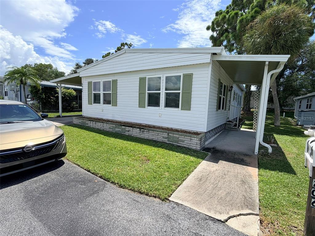 2068 CA D ORO DRIVE, SARASOTA, FL — photo 2 of 29