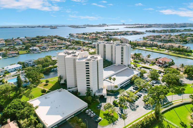 5940 PELICAN BAY PLAZA S UNIT 1105