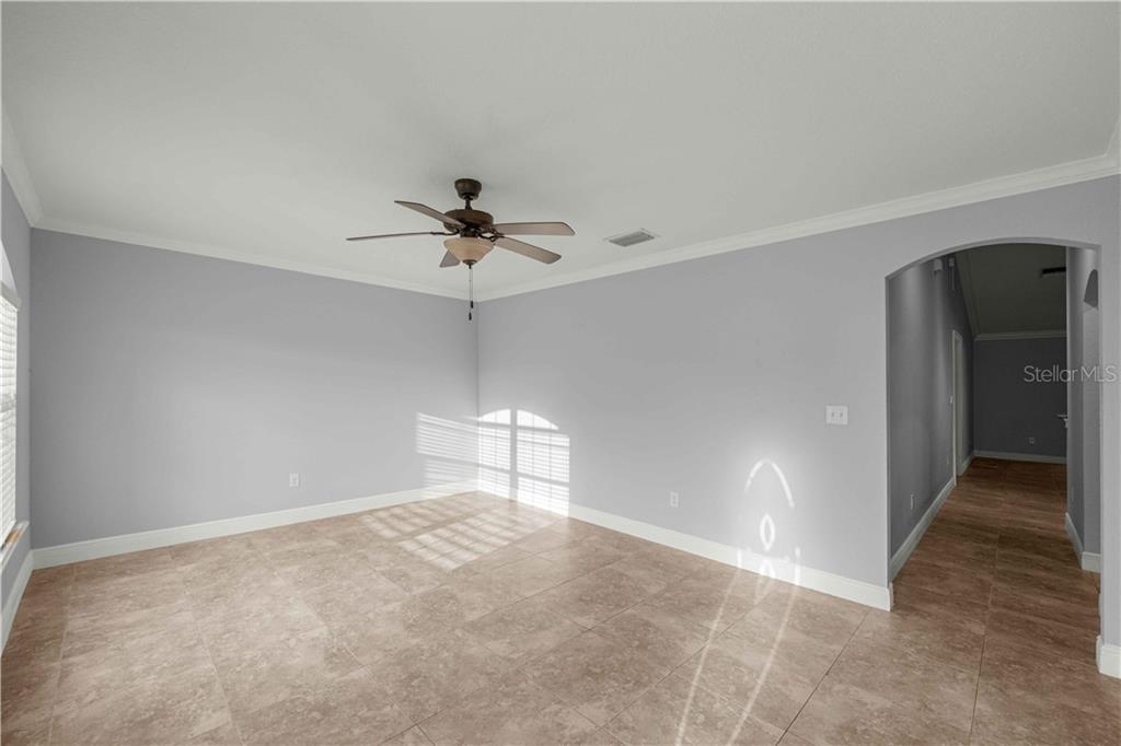 16376 SE 81st COURT, SUMMERFIELD, FL — photo 5 of 30
