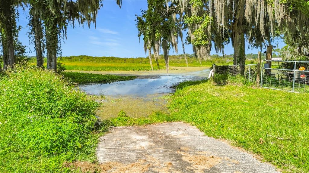 7962 W RIVERBEND ROAD, CRYSTAL RIVER, FL — photo 3 of 30