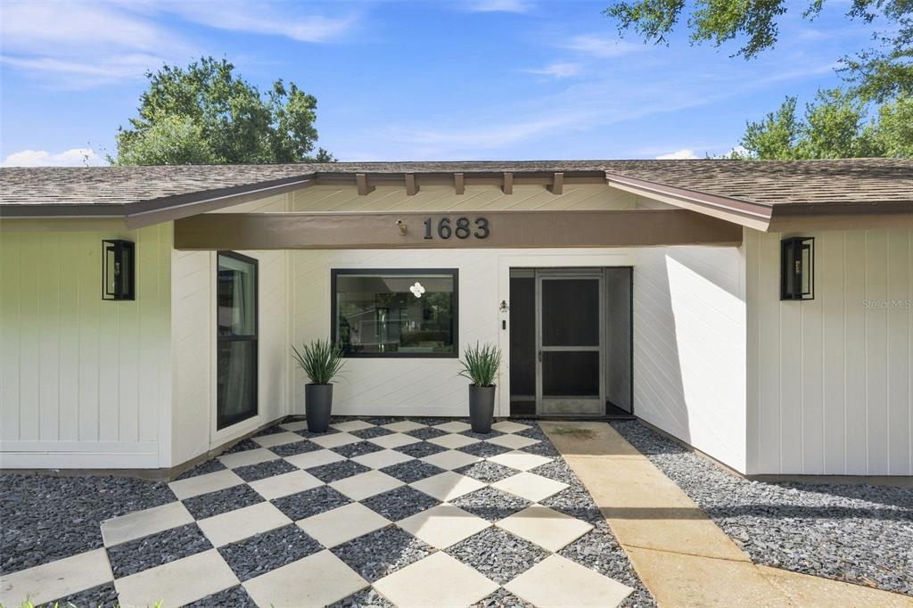 1683 OAK PLACE, CLEARWATER, FL — photo 5 of 30