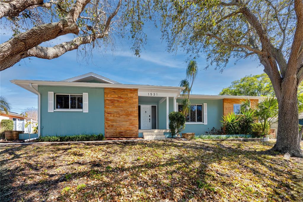 1531 HILL DRIVE
