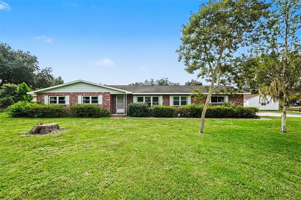 39800 COUNTY ROAD 54, ZEPHYRHILLS, FL — photo 2 of 35