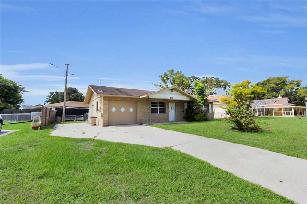 207 ELAINE DRIVE, AUBURNDALE, FL — photo 2 of 15