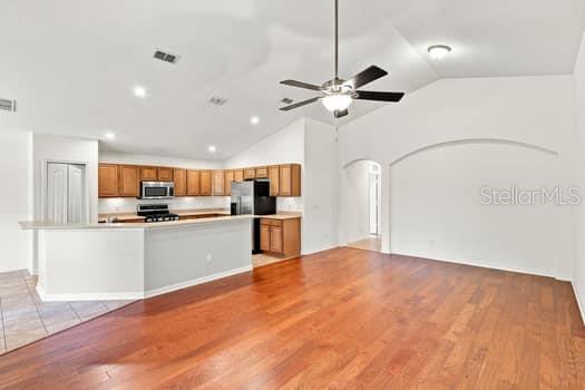 515 E VICTORIA TRAILS BOULEVARD, DELAND, FL — photo 4 of 27