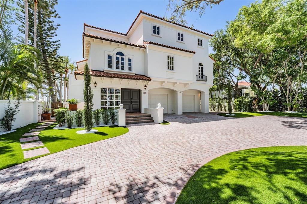 128 CARLYLE DRIVE