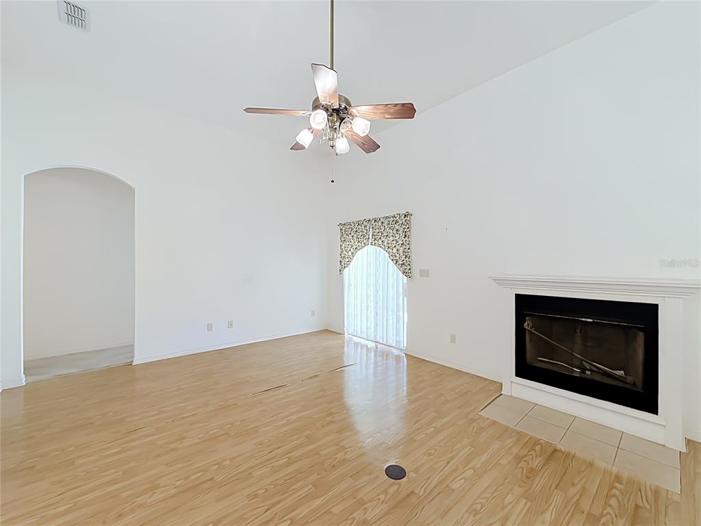 4431 NOTTOWAY DRIVE, LEESBURG, FL — photo 4 of 30