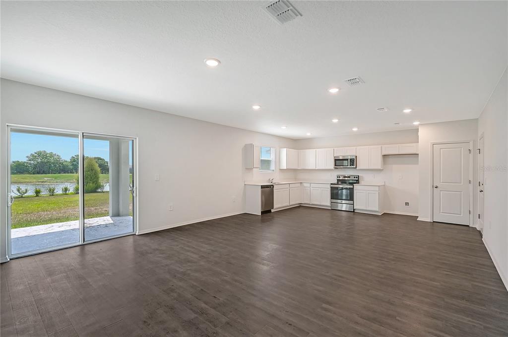 11410 LAKE LOUISA TERRACE, SARASOTA, FL — photo 4 of 22