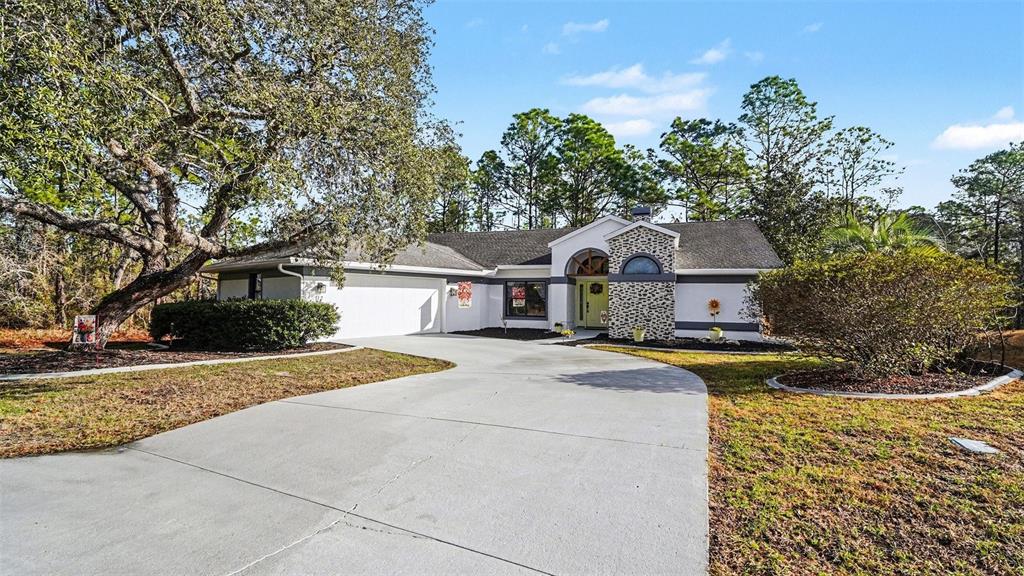 17 LONGLEAF COURT