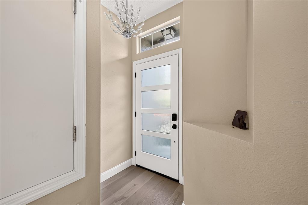 4319 DEERMONT CIRCLE, TAMPA, FL — photo 3 of 30