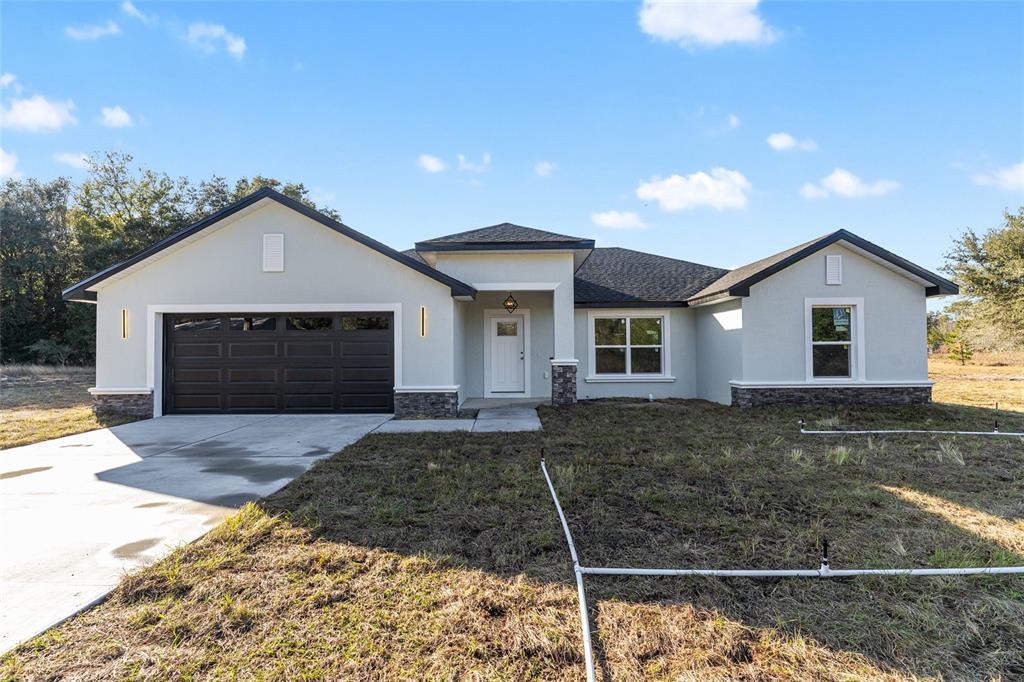 4172 SW BEGONIA COURT
