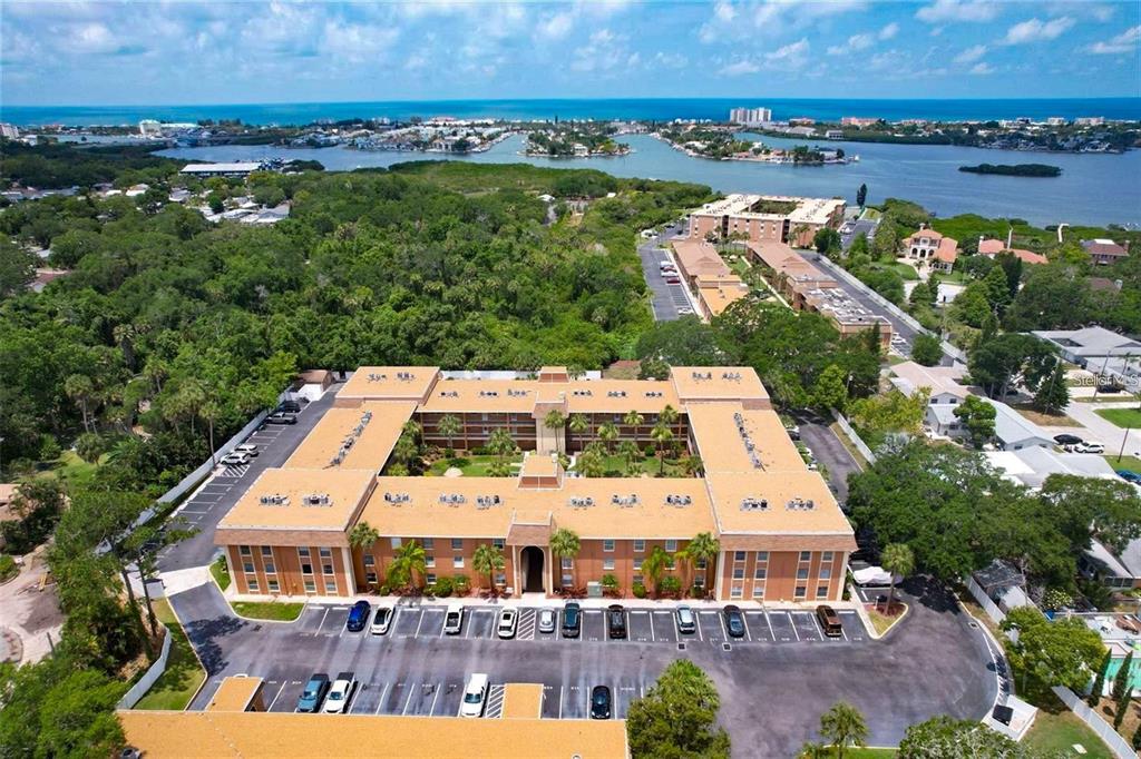 12760 INDIAN ROCKS ROAD UNIT 573