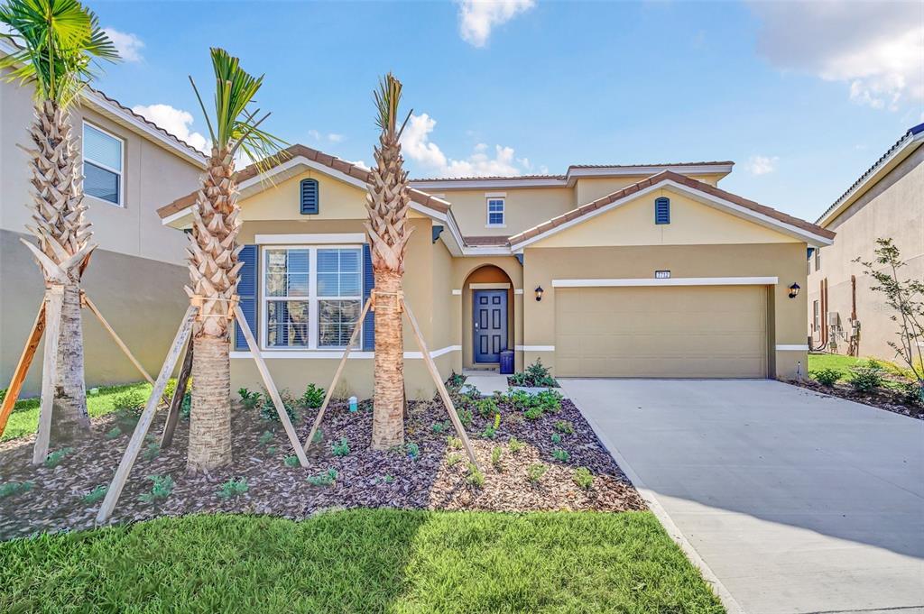 7712 OAKMOSS LOOP