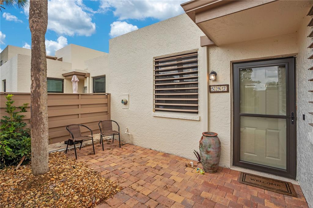 597 LAKESIDE DRIVE UNIT 205, BRADENTON, FL — photo 4 of 30