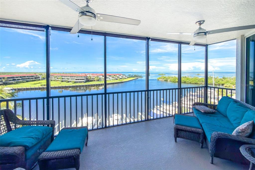 3313 SUNSET KEY CIR UNIT 402, PUNTA GORDA, FL — photo 4 of 30