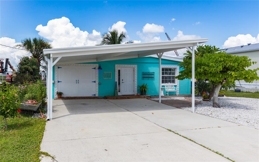 847 OAK STREET, FORT MYERS BEACH, FL — photo 2 of 30