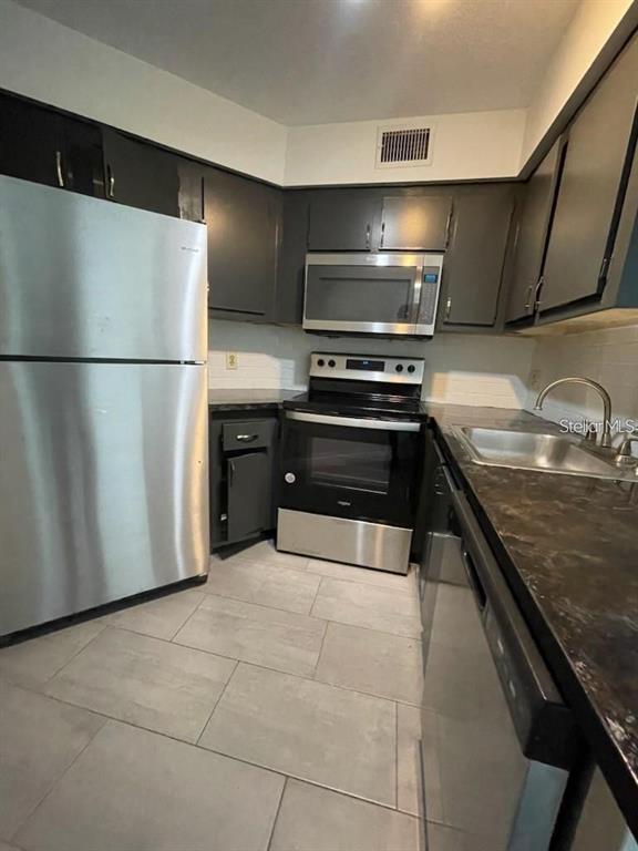 3927 ATRIUM DRIVE UNIT U3, ORLANDO, FL — photo 3 of 24