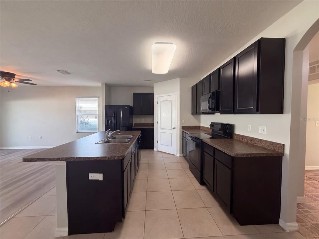 4269 BRAMBLEWOOD LOOP, SPRING HILL, FL — photo 2 of 17