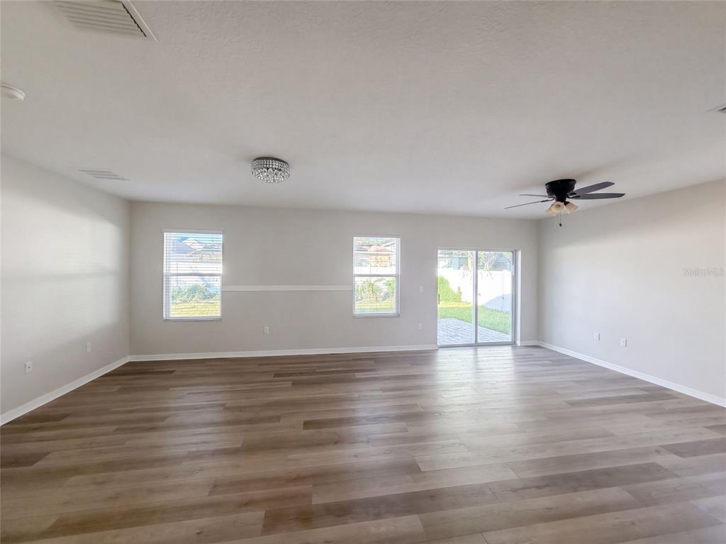 4269 BRAMBLEWOOD LOOP, SPRING HILL, FL — photo 3 of 17