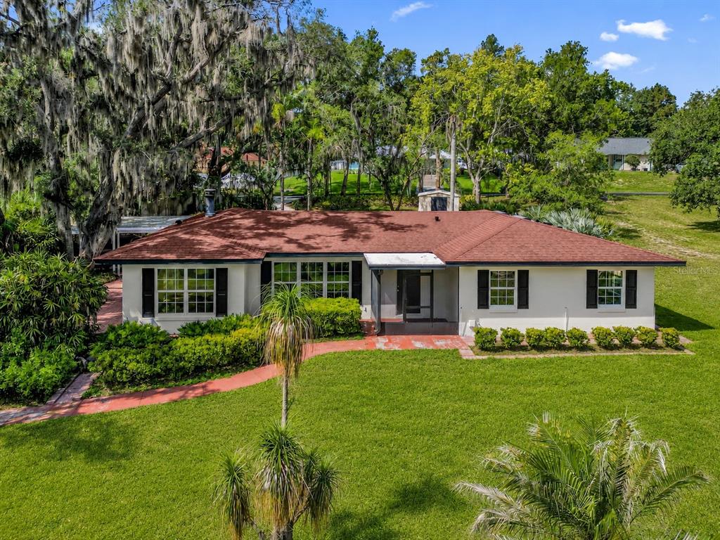 10945 BIG TREE LANE