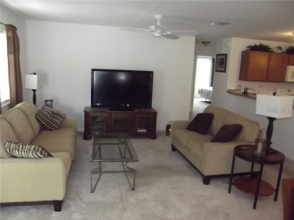 2022 CHESAPEAKE PLACE, THE VILLAGES, FL — photo 5 of 16