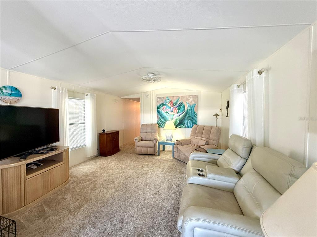 242 S PORT ROYAL LANE, APOLLO BEACH, FL — photo 4 of 23