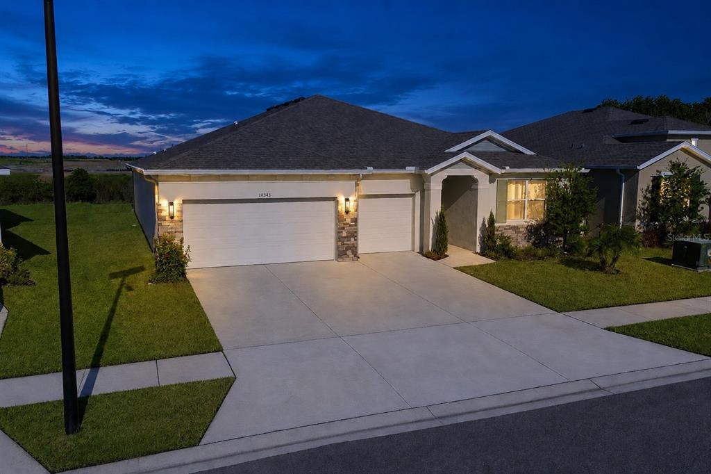 10345 BRIDGEGATE HEIGHTS LOOP, SAN ANTONIO, FL — photo 2 of 30