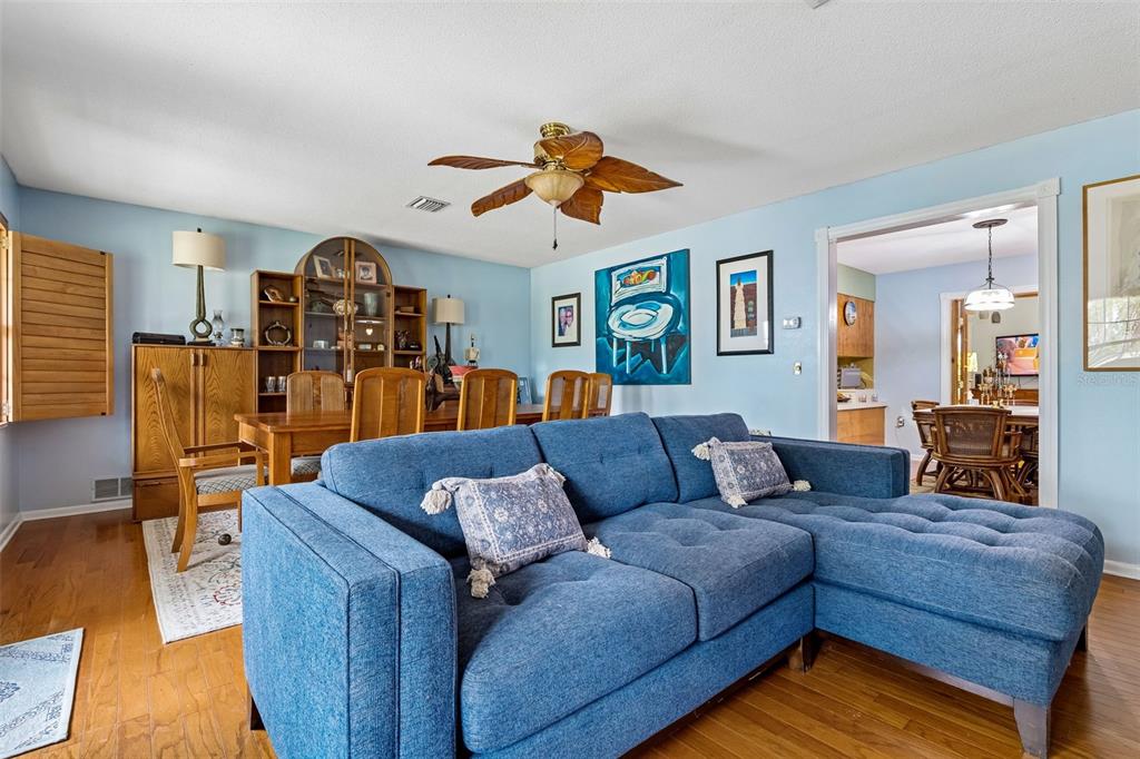 22 FAIRWAY DRIVE, EUSTIS, FL — photo 2 of 14