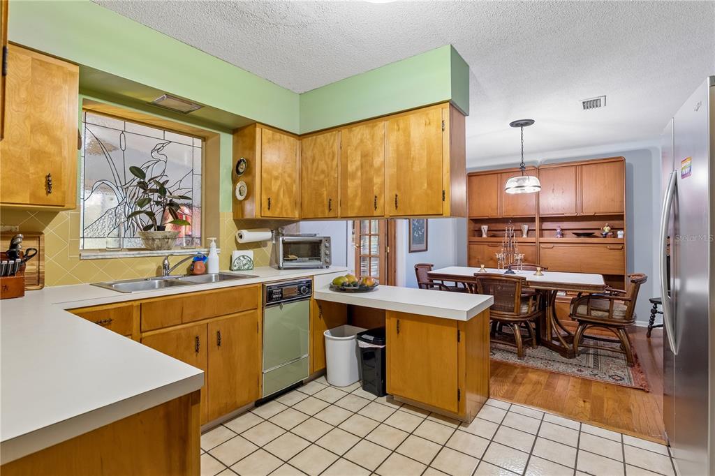 22 FAIRWAY DRIVE, EUSTIS, FL — photo 5 of 14