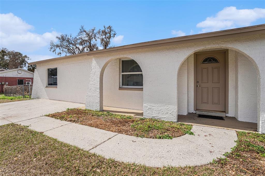 2527 RIDGETOP WAY