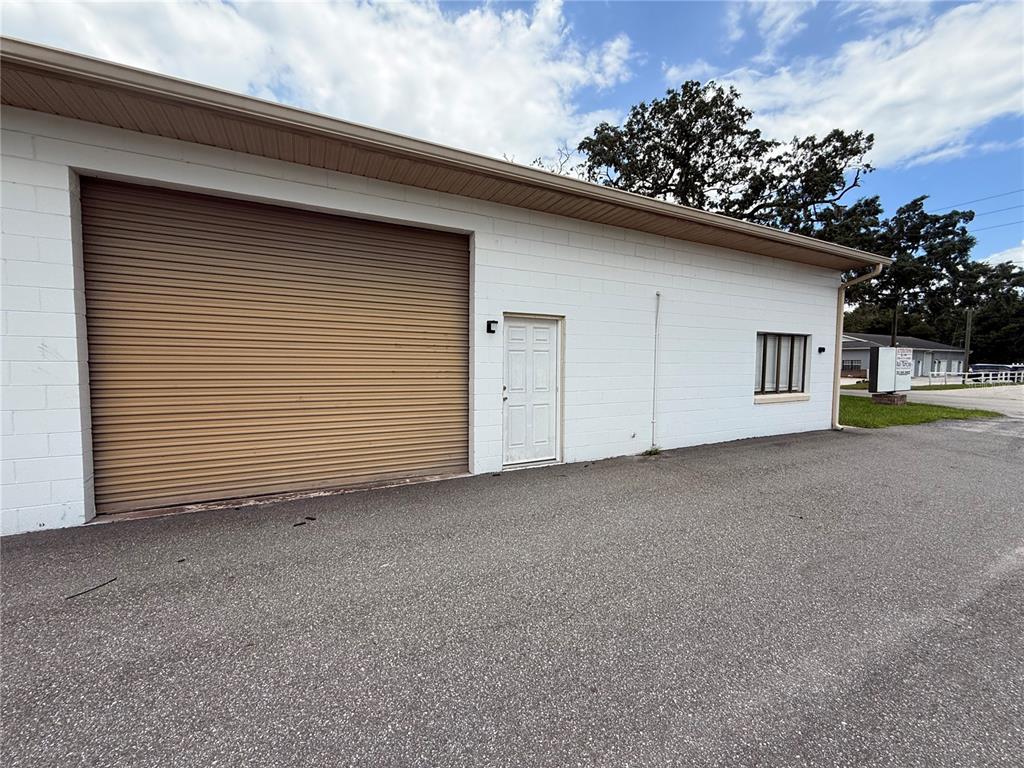 245 W BLUE SPRINGS AVENUE UNIT C