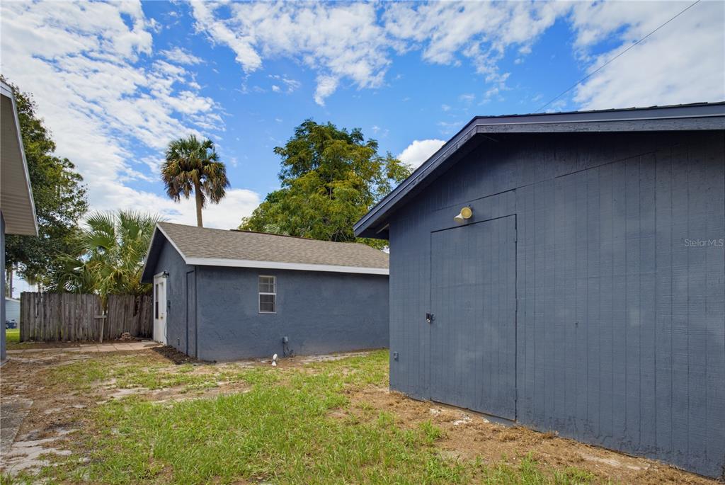 33 W HERRICK DRIVE, EUSTIS, FL — photo 4 of 30