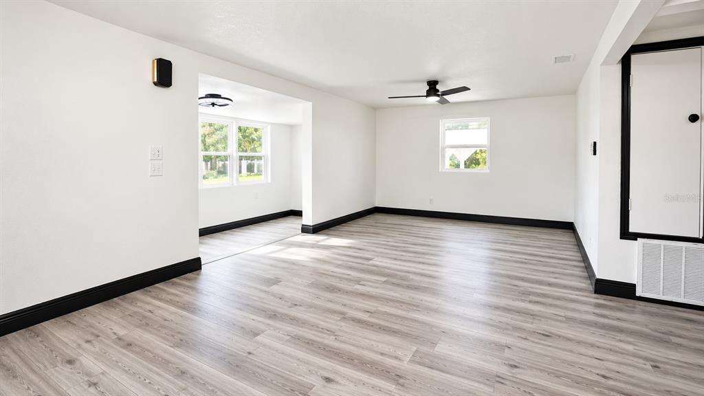 334 W BERESFORD ROAD, DELAND, FL — photo 4 of 16