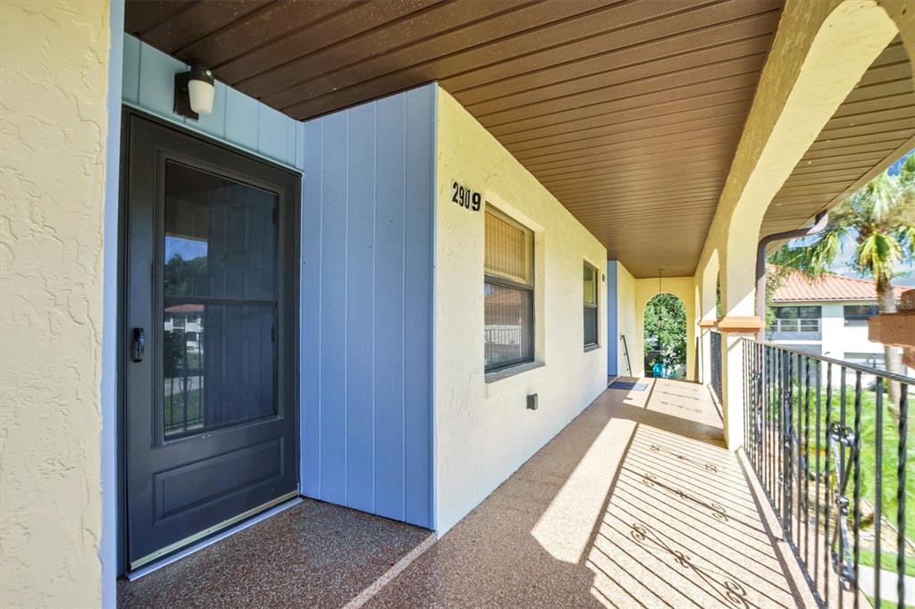 2909 GRANADA COURT UNIT 2909, LAKE WALES, FL — photo 3 of 30