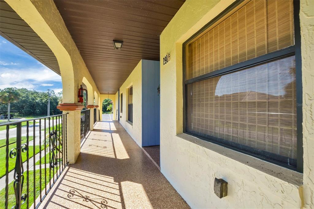 2909 GRANADA COURT UNIT 2909, LAKE WALES, FL — photo 4 of 30