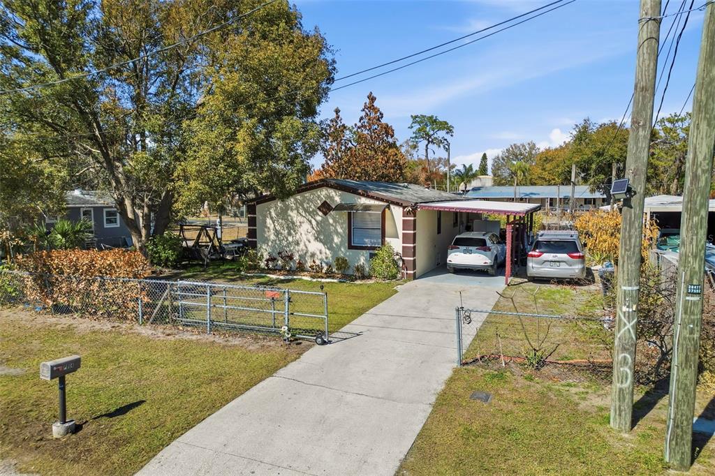 8804 FOURESS LANE