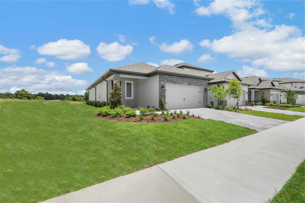 7701 SOMERSWORTH DRIVE, KISSIMMEE, FL — photo 3 of 23