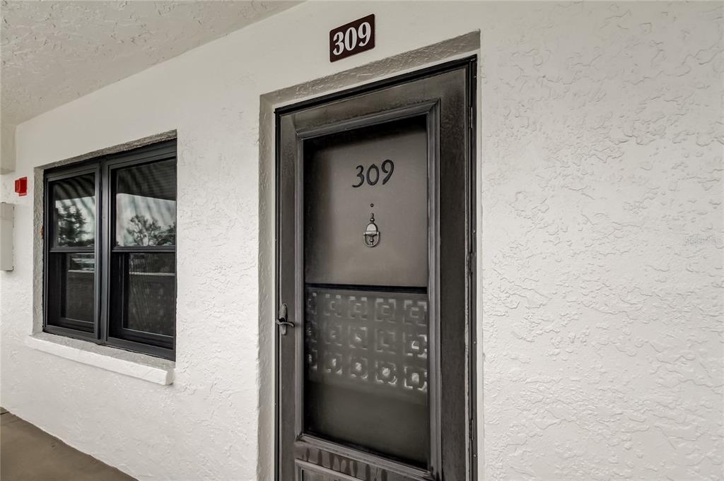 4910 BAY STREET NE UNIT 309