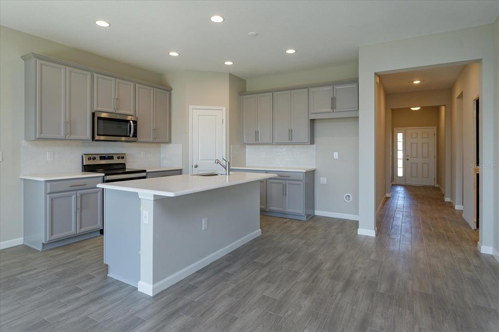 2914 SUPERMARINE ROAD, TAVARES, FL — photo 3 of 18