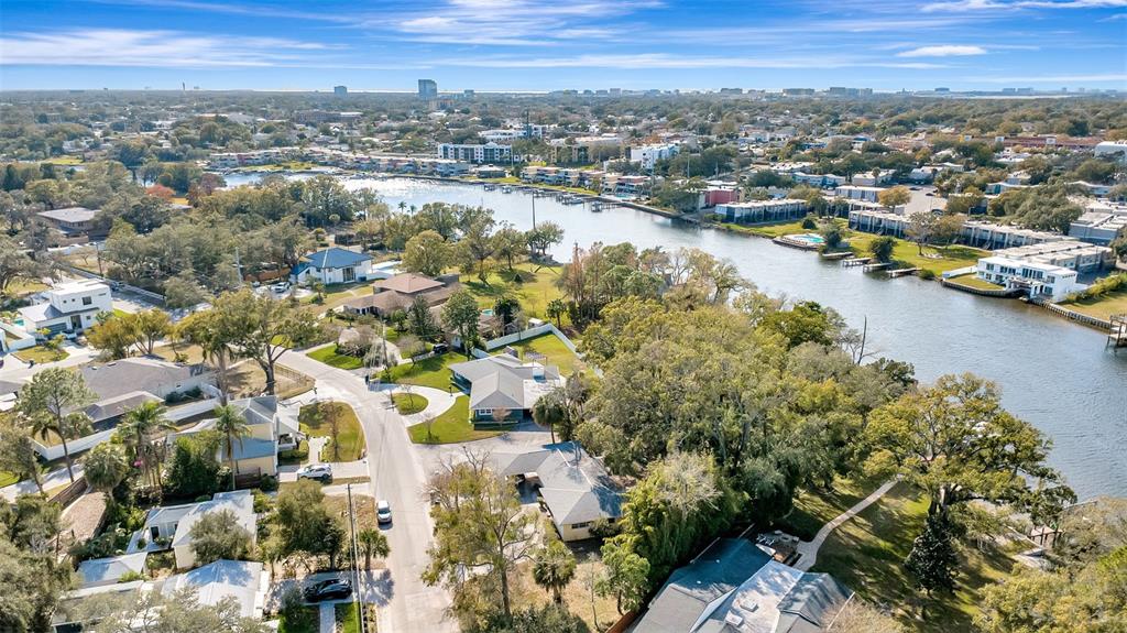 3306 N PERRY AVENUE, TAMPA, FL — photo 5 of 30